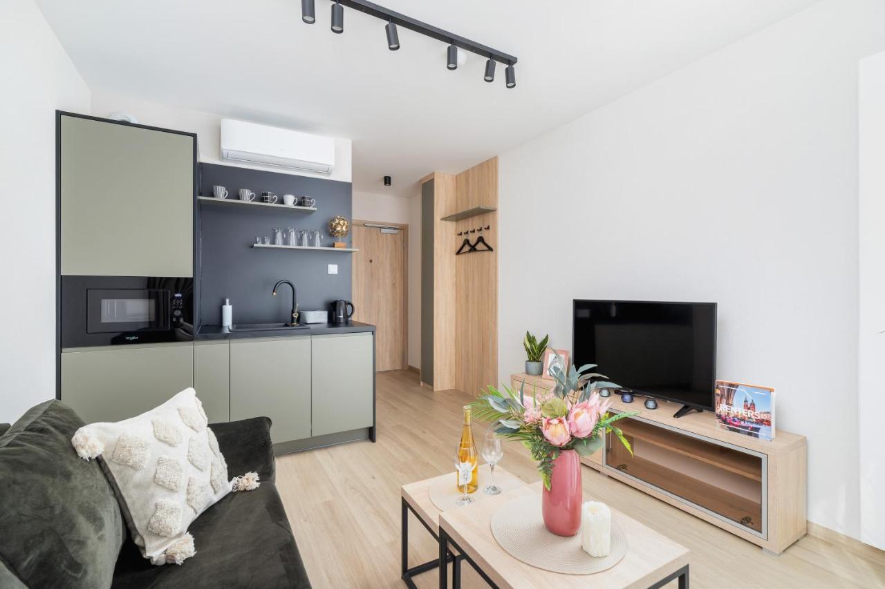 Modern Apartment Srodmiescie Krakow By Noclegi Renters エクステリア 写真
